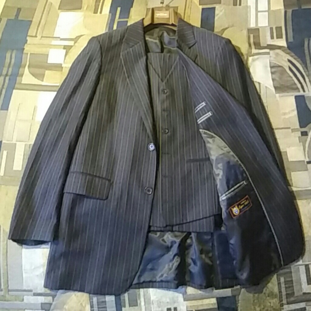 Suit